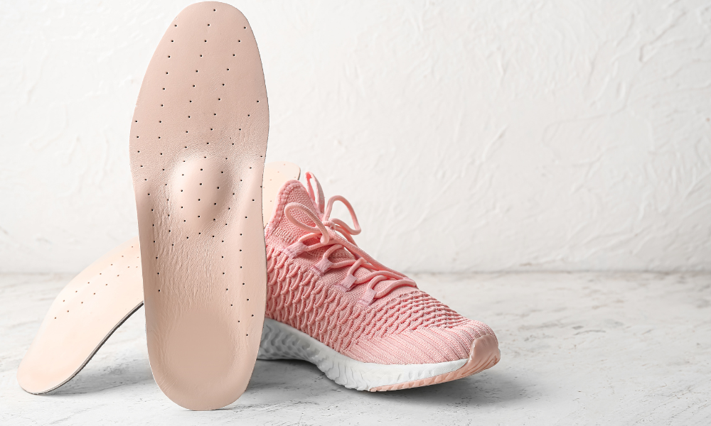 Orthopedic shoes for plantar fasciitis